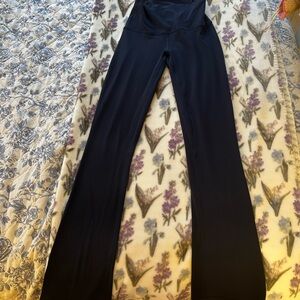 Lululemon NAVY Blue Mini Flare Yoga Pants Short Length